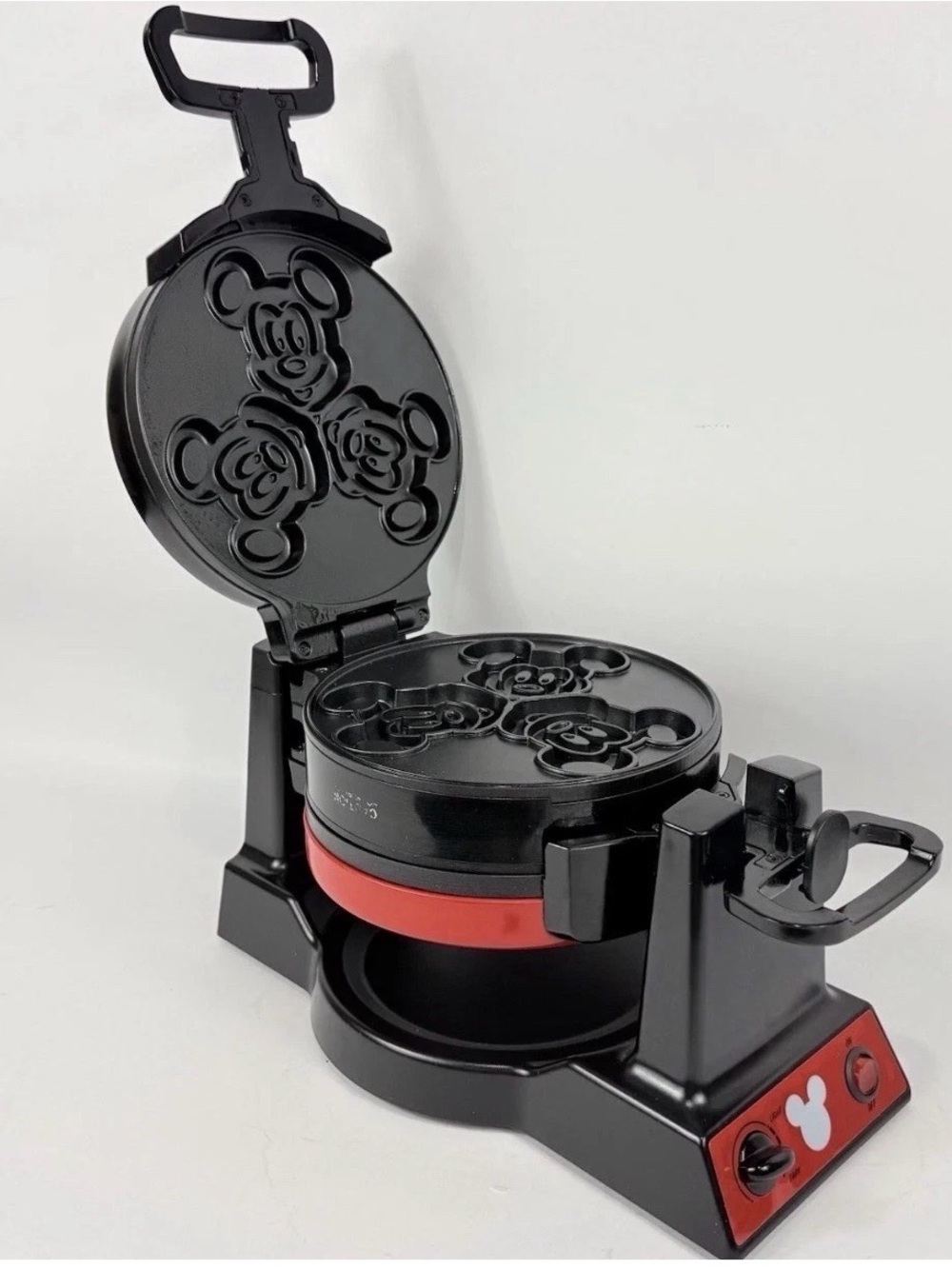 Mickey Mouse Black and White Waffle Make